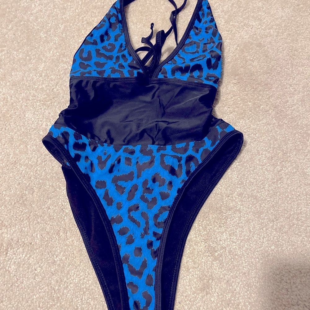 Women’s Leopard Patchwork Women's Swimwear One Piece size Small